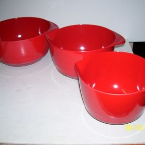 Trudeau Kitchen Trudeau 3 Piece Mixing Bowl Set Red Melamine Poshmark